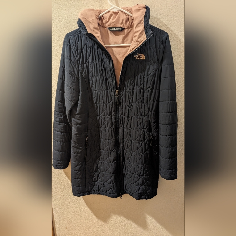 The North Face Osito Women's Coat  Size M Navy / Pink